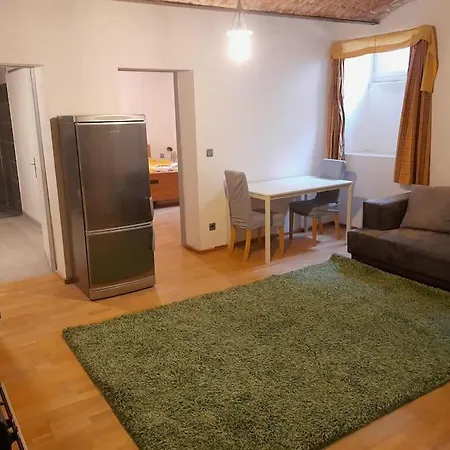 Apartmán Central 2-room Souterrain Flat Brno